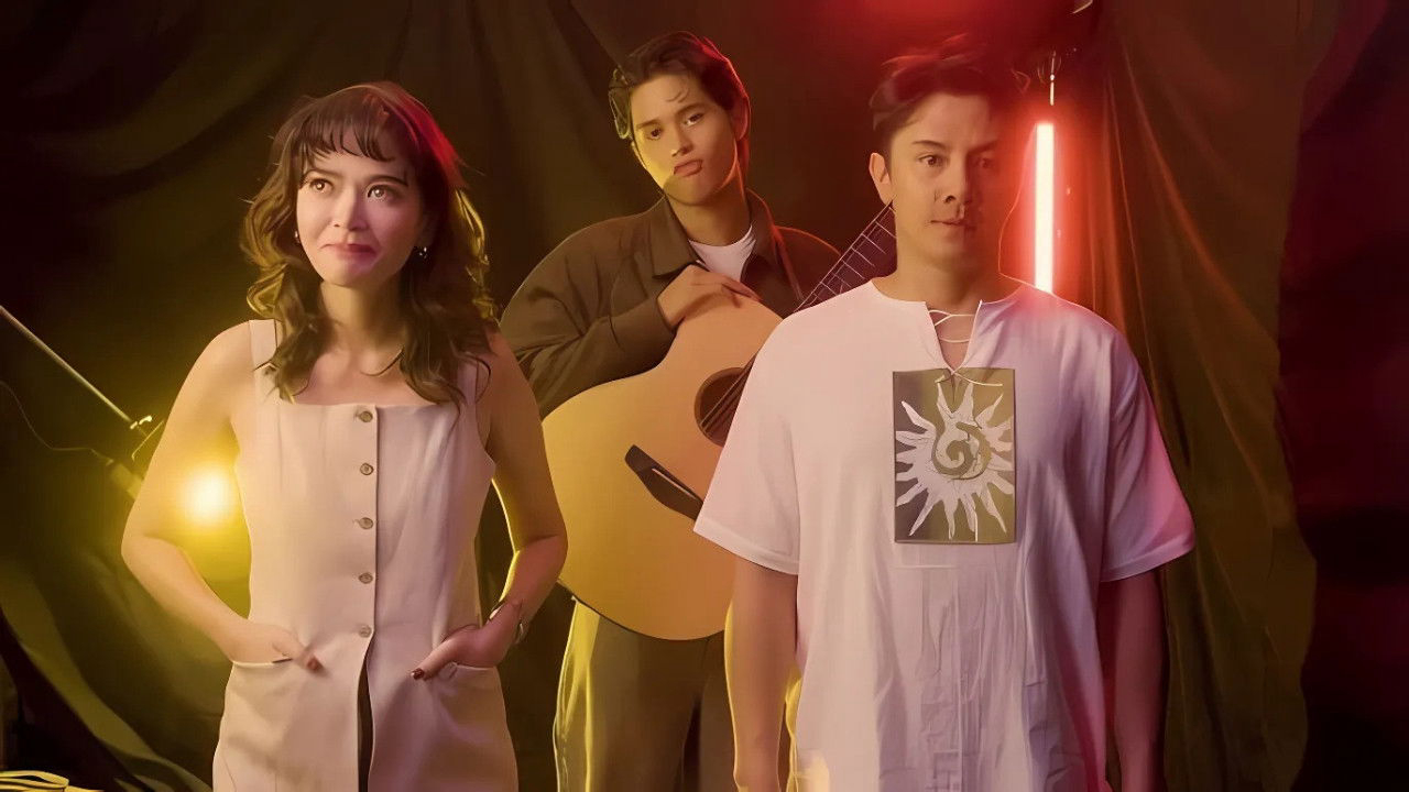 Poster phim 100 bài hát cho Stella