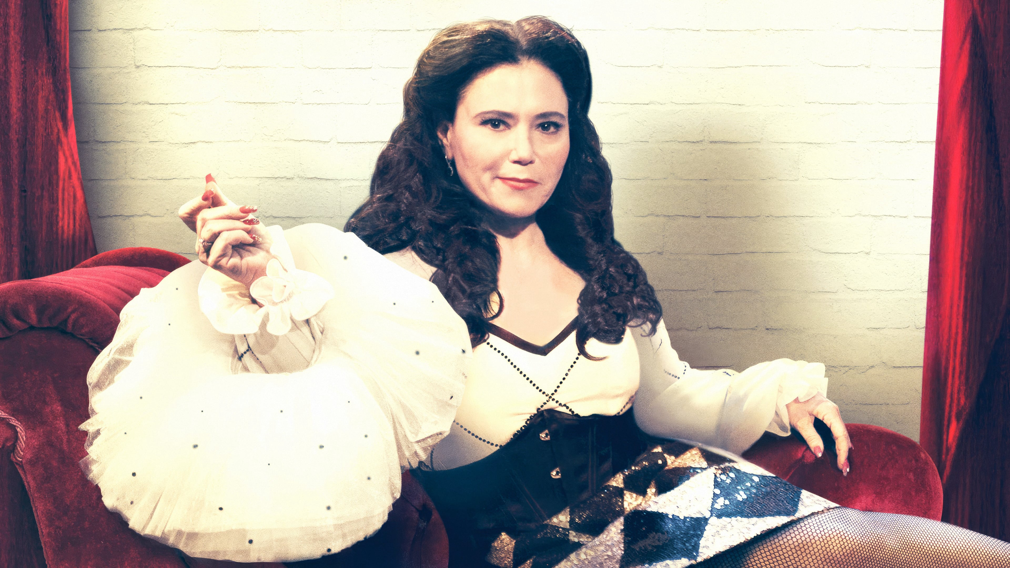 Alex Borstein - Corsets & Clown Suits Vietsub