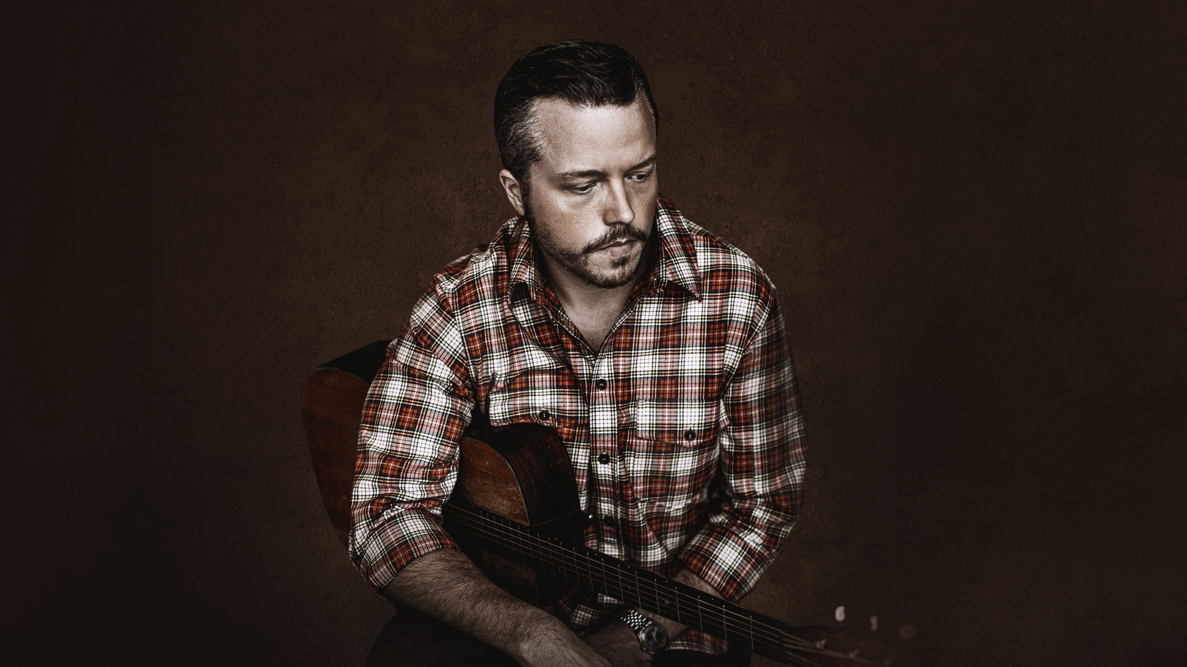 Hộp Nhạc Jason Isbell: Nhắm Mắt Mà Chạy Jason Isbell: Running With Our Eyes Closed
