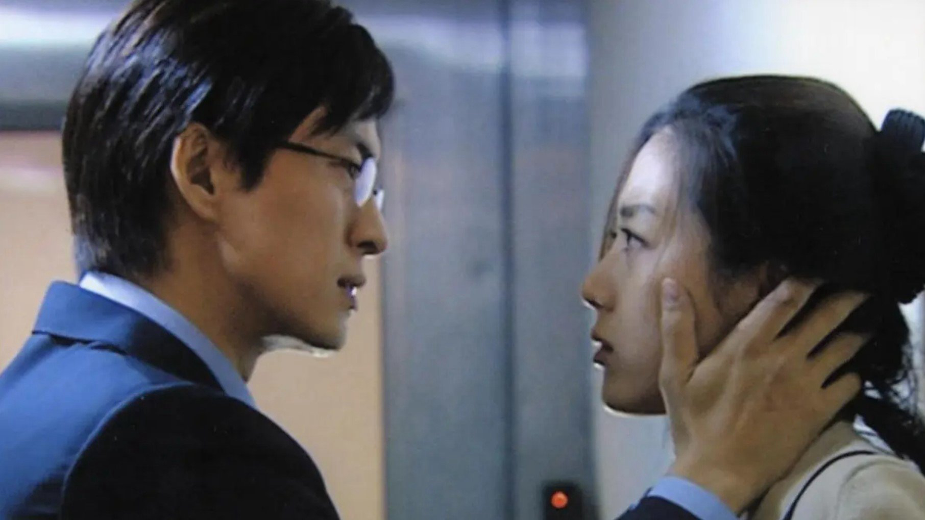 Poster phim Người Quản Lý Khách Sạn