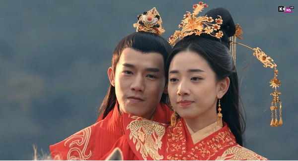 Nguyện Ta Như Sao Chàng Như Trăng - Oops！The King is in Love (2020)