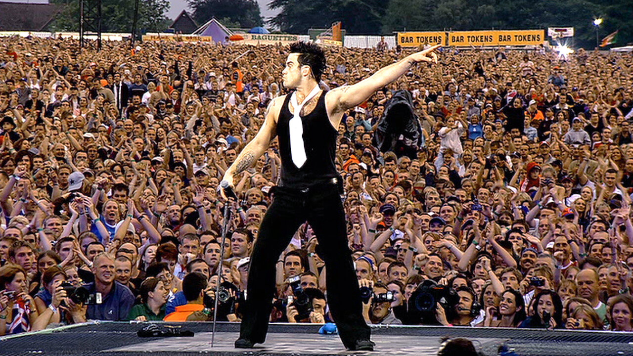 Robbie Williams Live at Knebworth - Robbie Williams Live at Knebworth (2003)