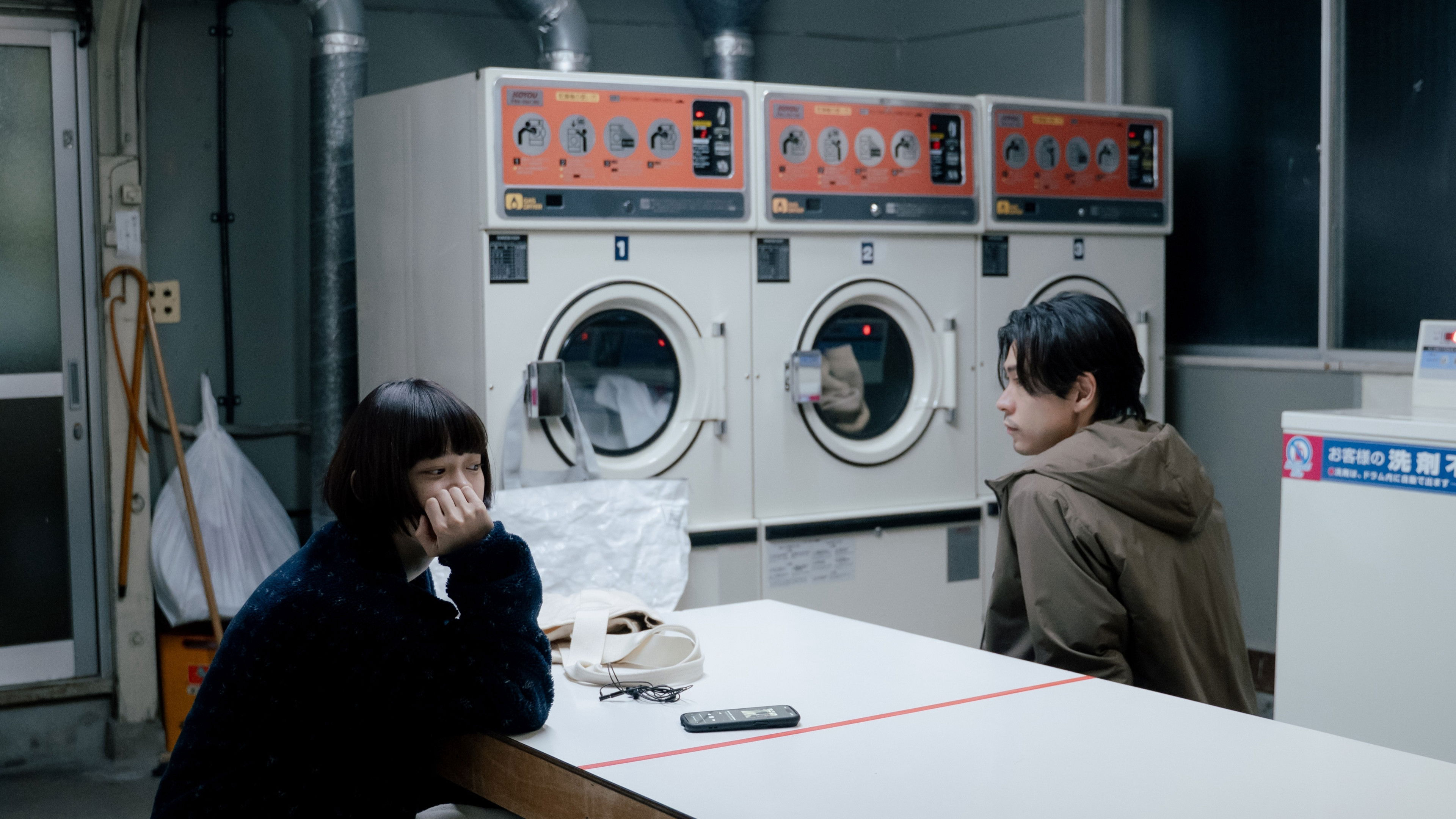 Poster phim Thanh Âm Mùa Đông